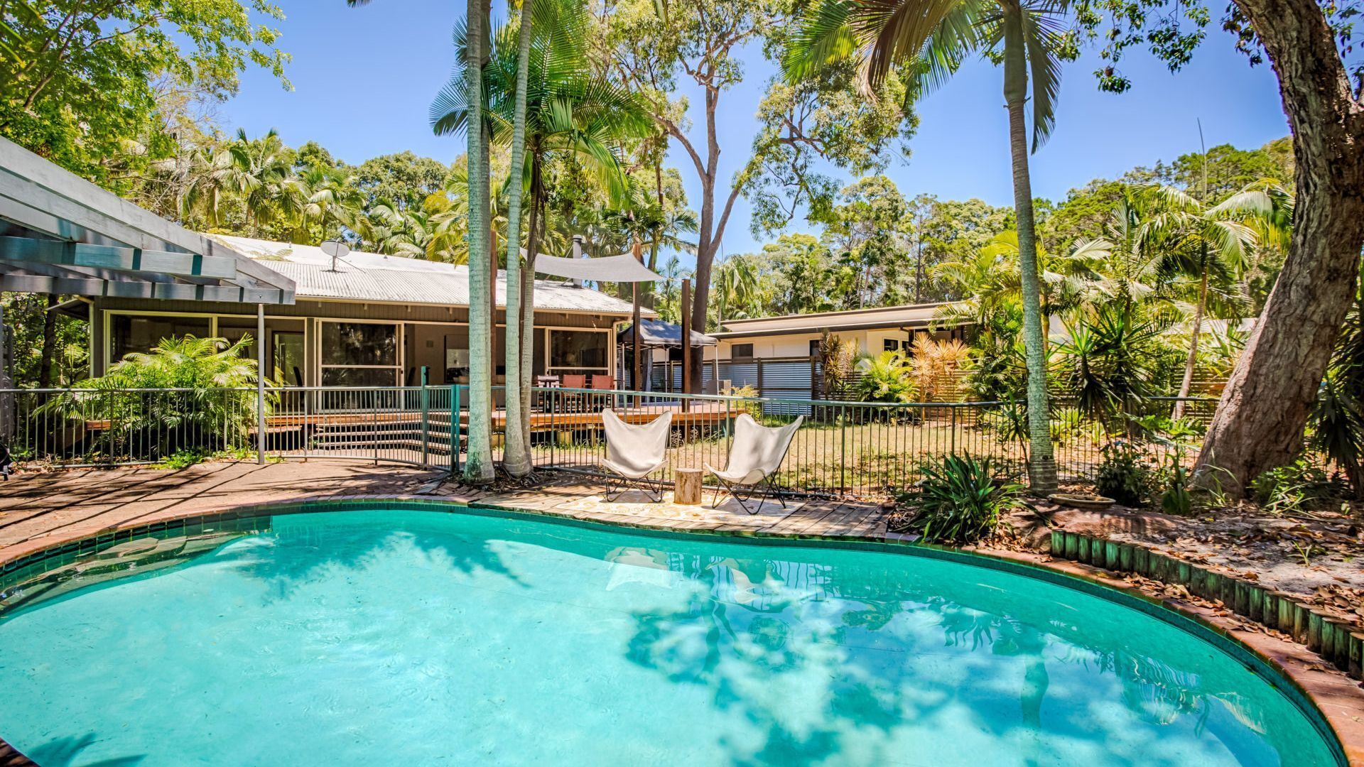 8 Satinwood Drive - Rainbow Shores