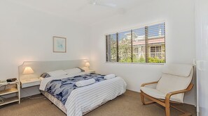 2 bedrooms, iron/ironing board, bed sheets - Unit 2 Riverbreeze (NOOSAVILLE)