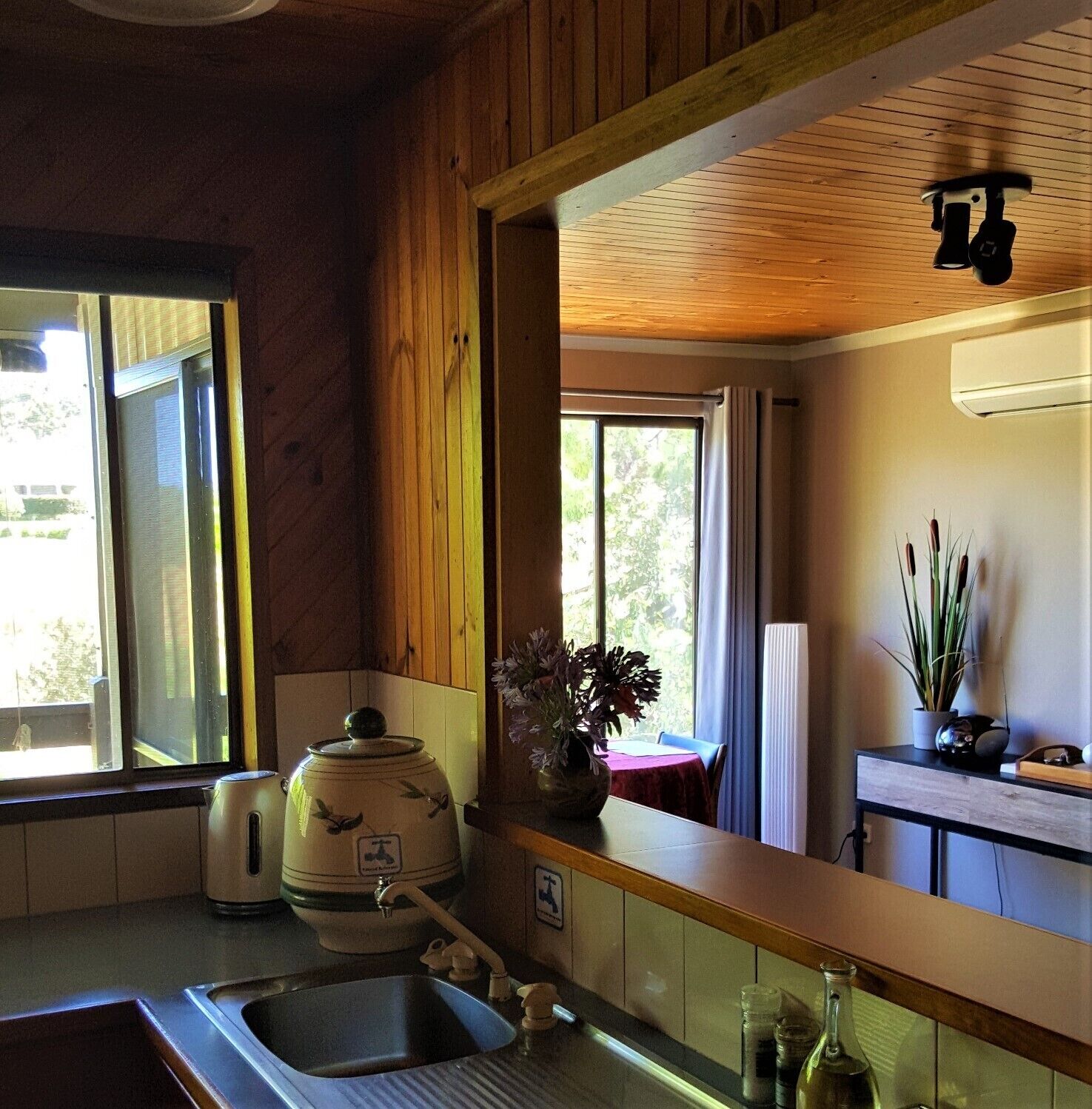 \"Get away from the world for a while\" — image 7