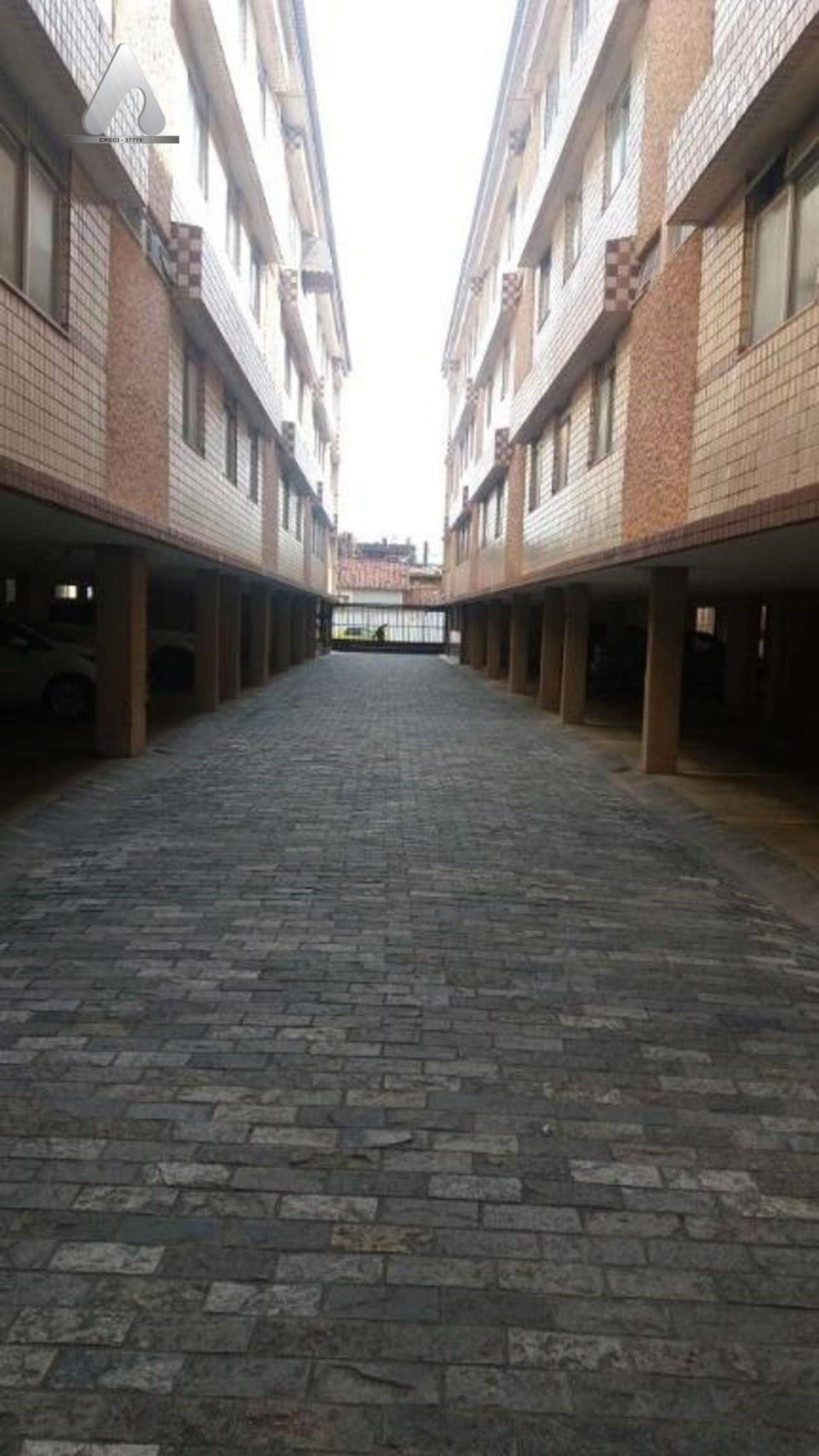 Apt ° 100 meters from P. do Forte, 2 qts, with wifi, sleeps up to 6 people.