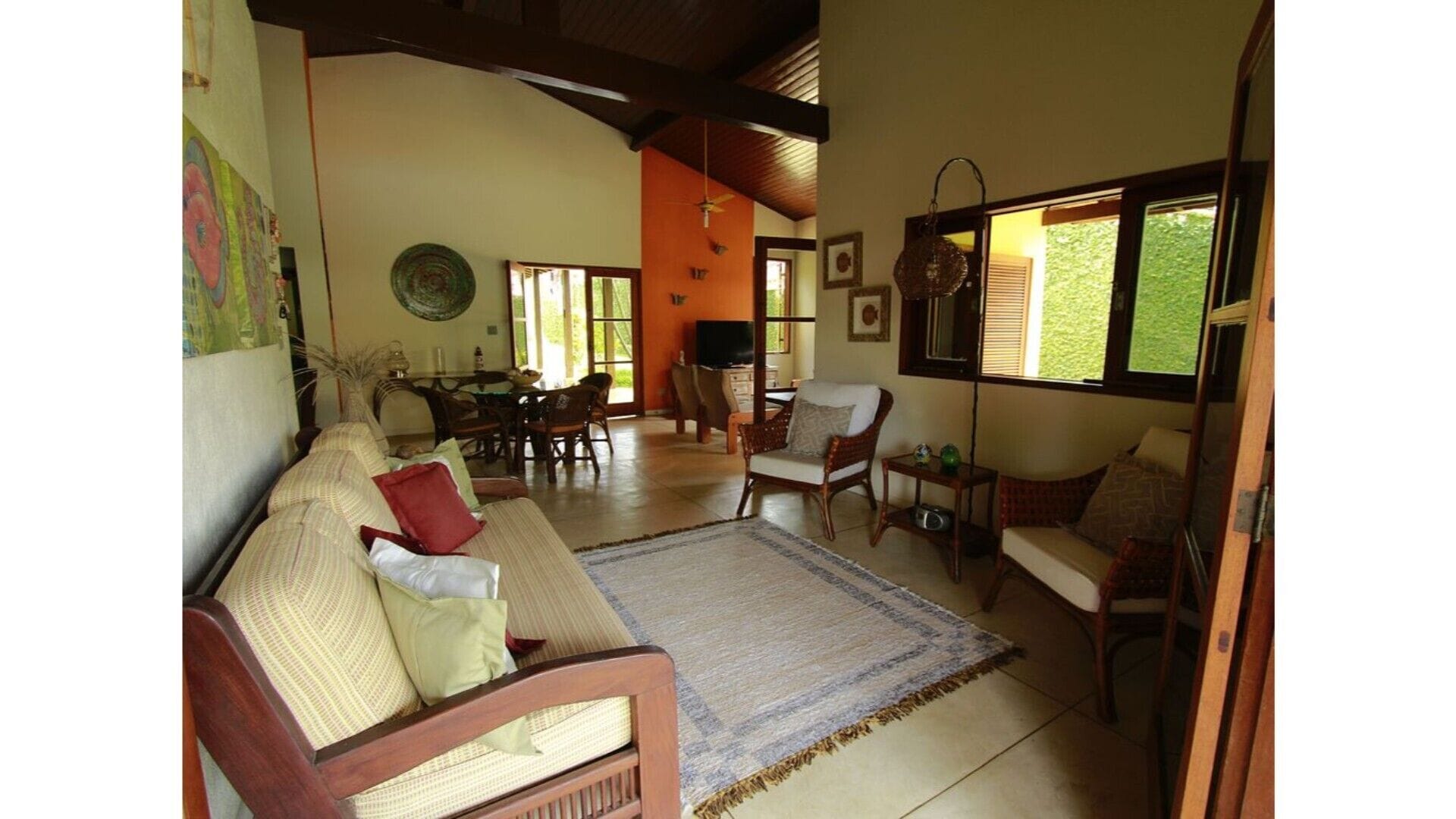 Country house on the best beach; comfort and safety up to 20 guests!