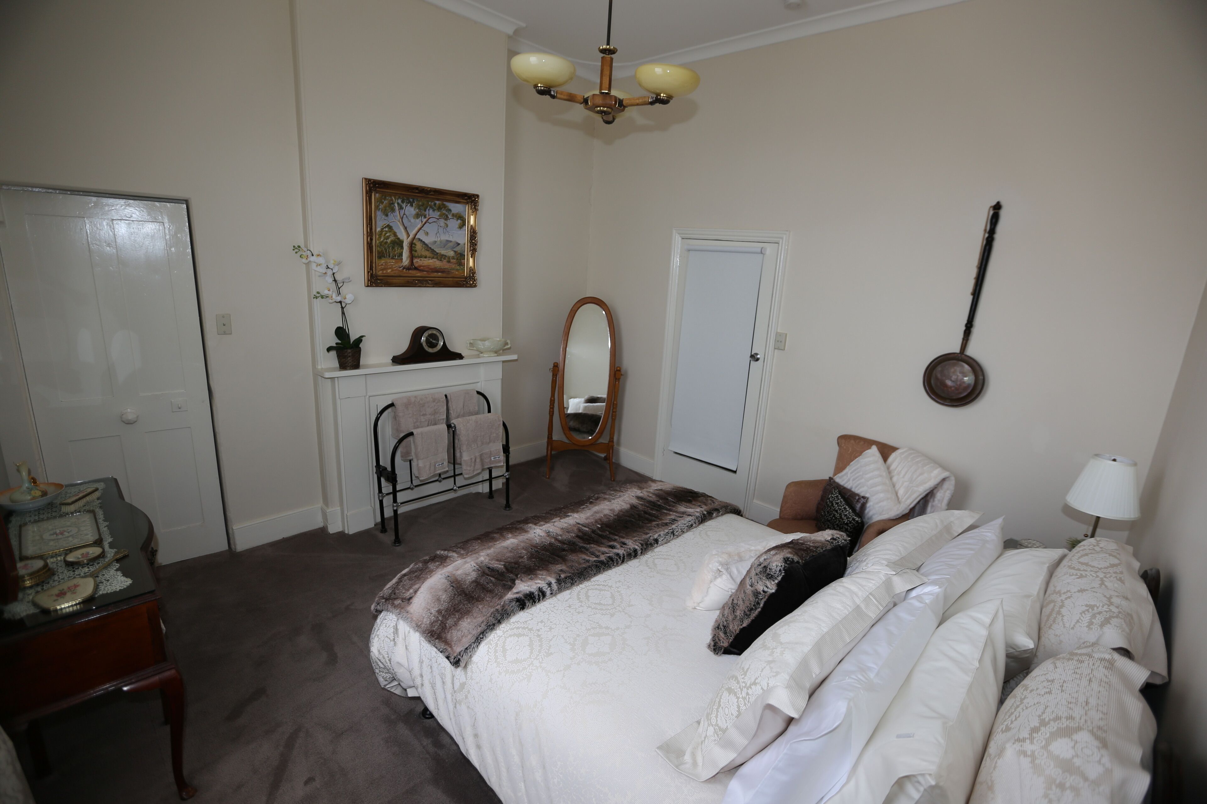 Welcome to the Historic Kapunda School of mines homestay