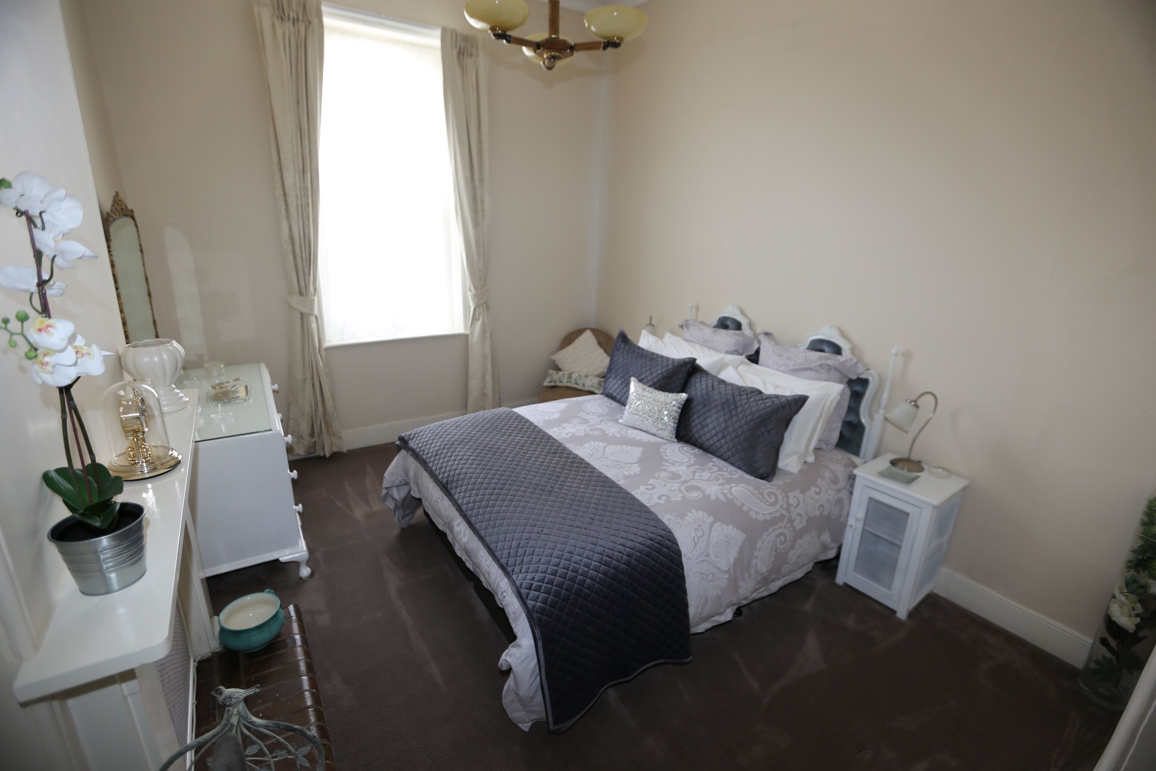 Welcome to the Historic Kapunda School of mines homestay — image 9