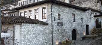 Villa 4 Bed & Breakfast