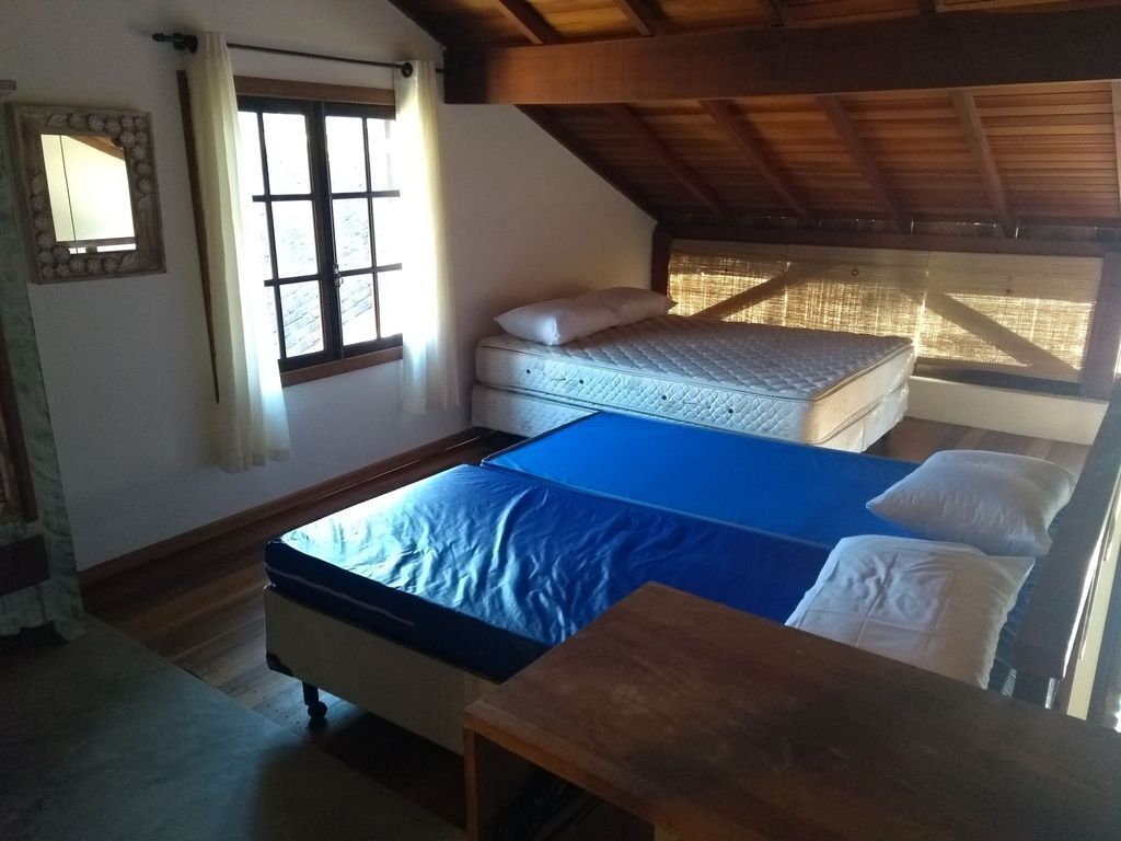 BEACH HOUSE IN MARESIAS