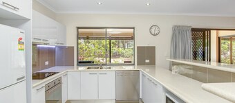 18 Naiad Court - Rainbow Shores. All on one level. Easy walk to beach