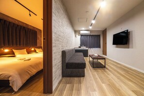Family Villa, 3 Bedrooms | Desk, laptop workspace, blackout curtains, soundproofing - e-stay namba (Osaka)