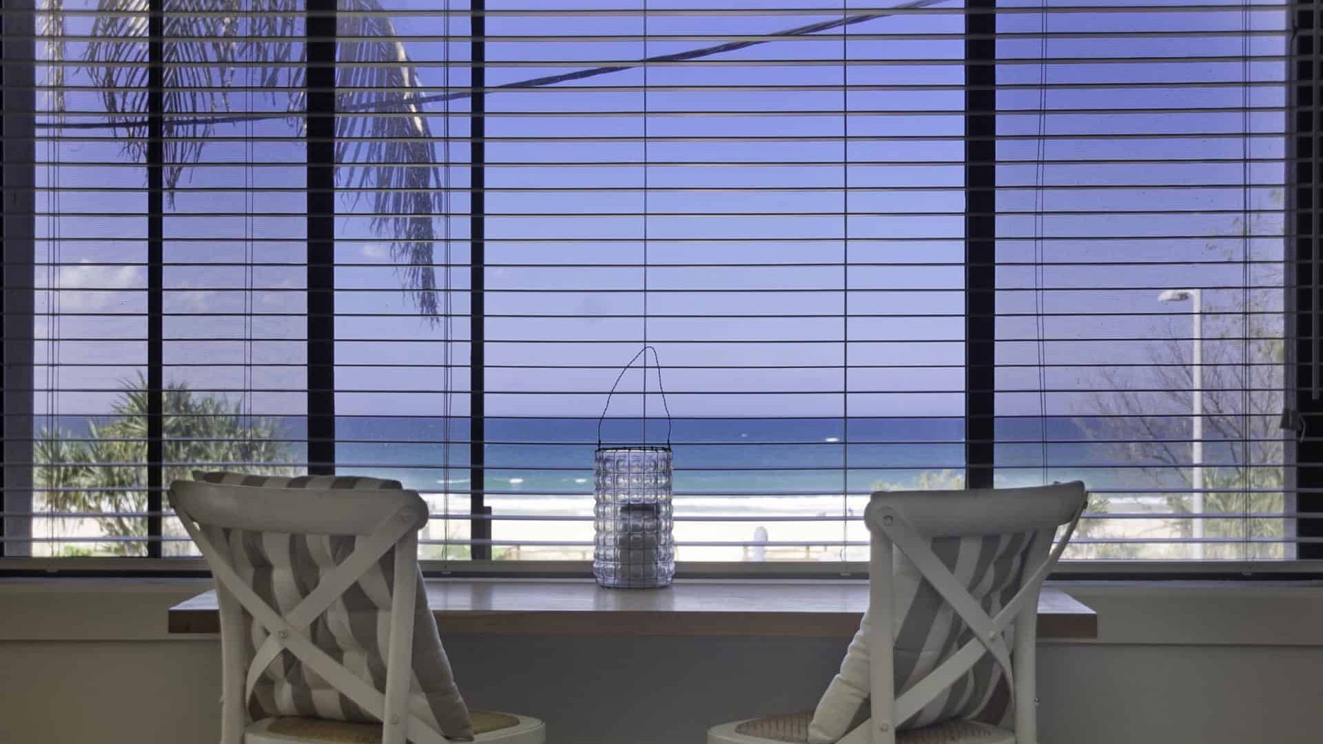 Poppy's by the Beach - Bilinga Beachfront!