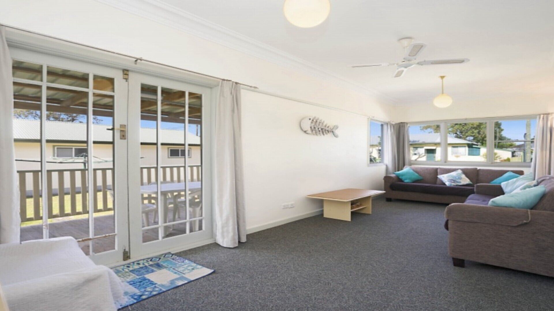 BEACHHOUSE BARRENJOEY - ETTALONG BEACH