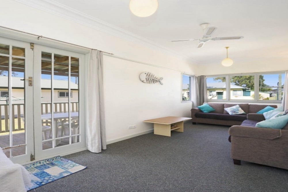 BEACHHOUSE BARRENJOEY - ETTALONG BEACH