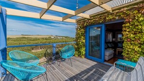 Property grounds - Mills Court, Quirky seaside house at Smiths Beach, bring the surf boards! (Smiths Beach)