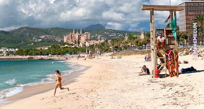 SMALL LOVELY SECRET APARTAMENT