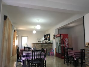 Cafe - Hotel Simeone (Otllak)