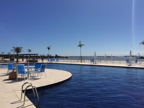 Alberca al aire libre 