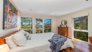 3 soverom, internettilgang og sengetøy