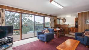 Een flatscreentelevisie