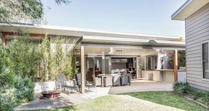 Mimosa—Stylish Beachside Retreat in Dunsborough