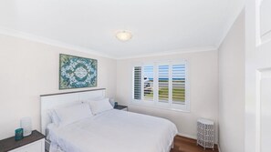 2 habitaciones, tabla de planchar con plancha, internet y ropa de cama 