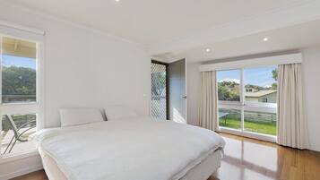 5 chambres, accès Internet