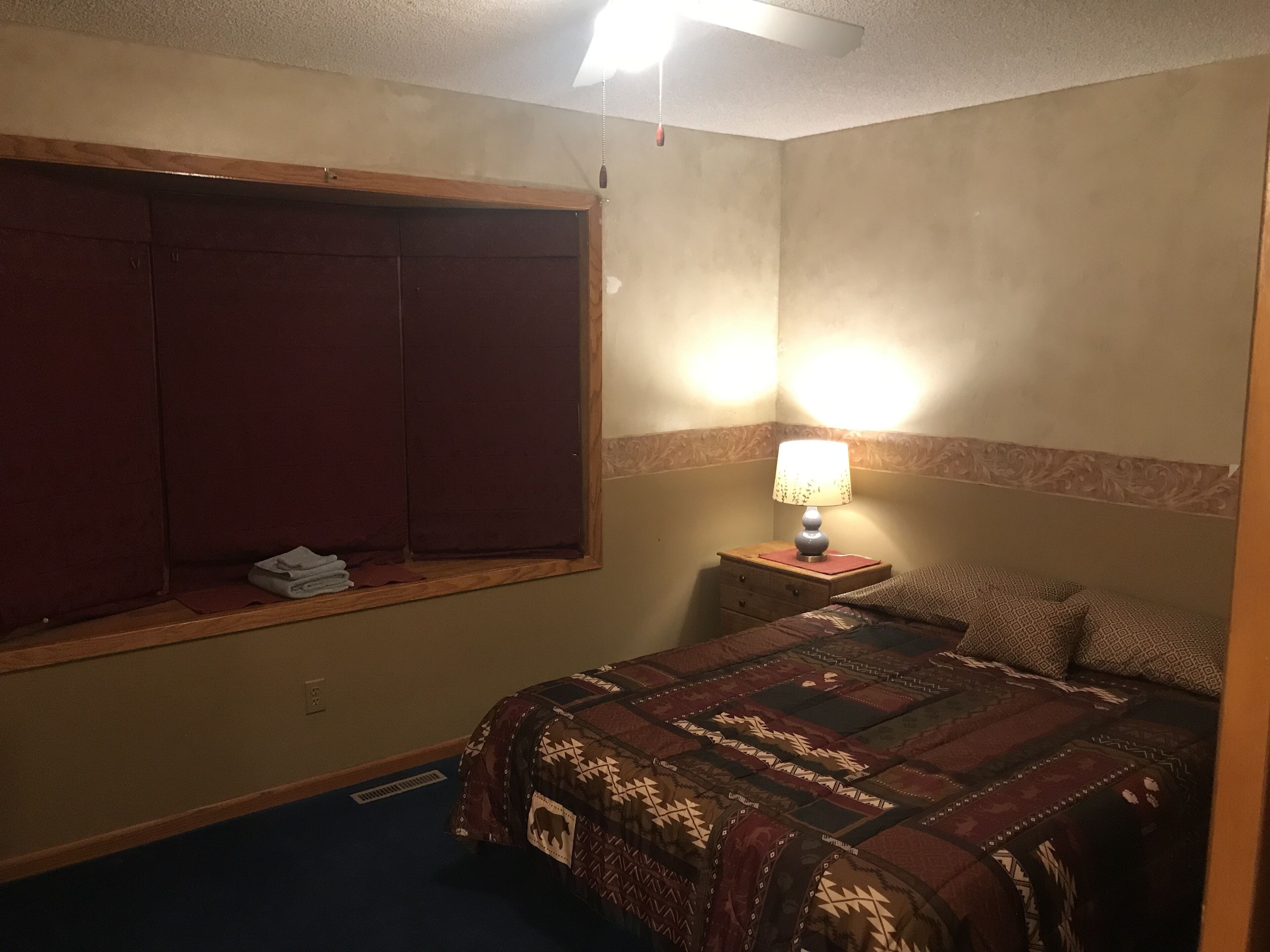 Bench Getaway - 3 bedroom place