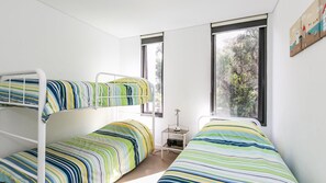 3 chambres, accès Internet, draps fournis