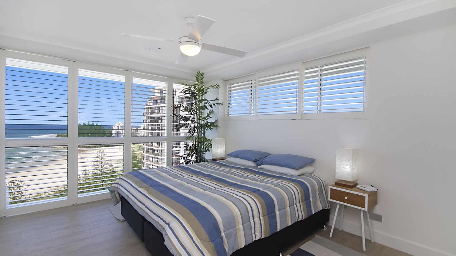 Ocean Plaza 1577 - Coolangatta Beachfront! — image 7