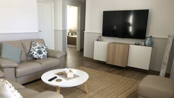 Smart TV, Netflix, streaming services