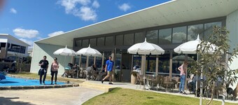 Super endroit pour rester que vous soyez un touriste ou rendre visite à votre famille et à vos amis.