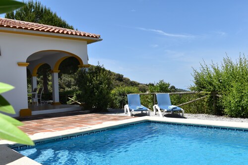 Villa La Frasca with private pool for 4 people and beautiful sea views