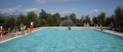 Piscina externa