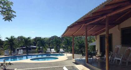 Rent House with private pool for family vacation