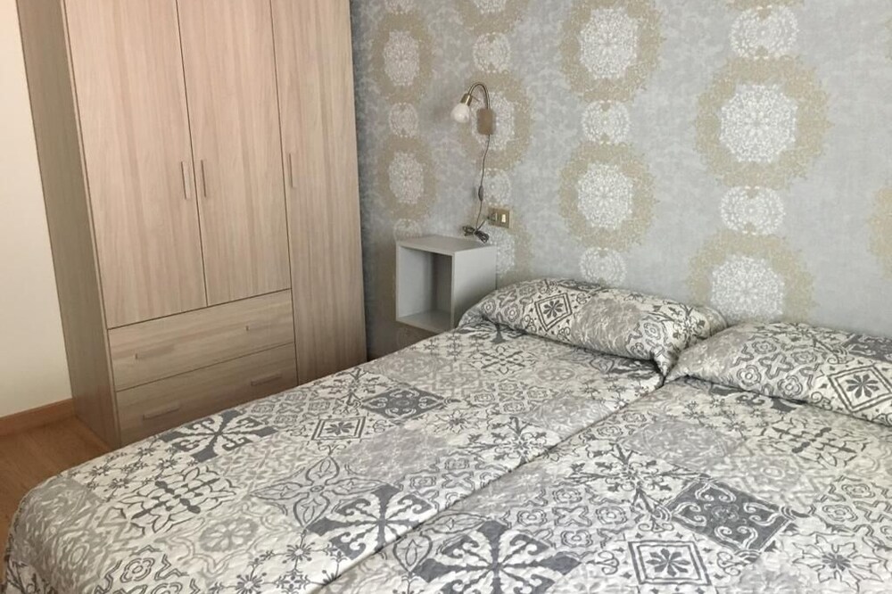 DIVINA APARTAMENT CELANO