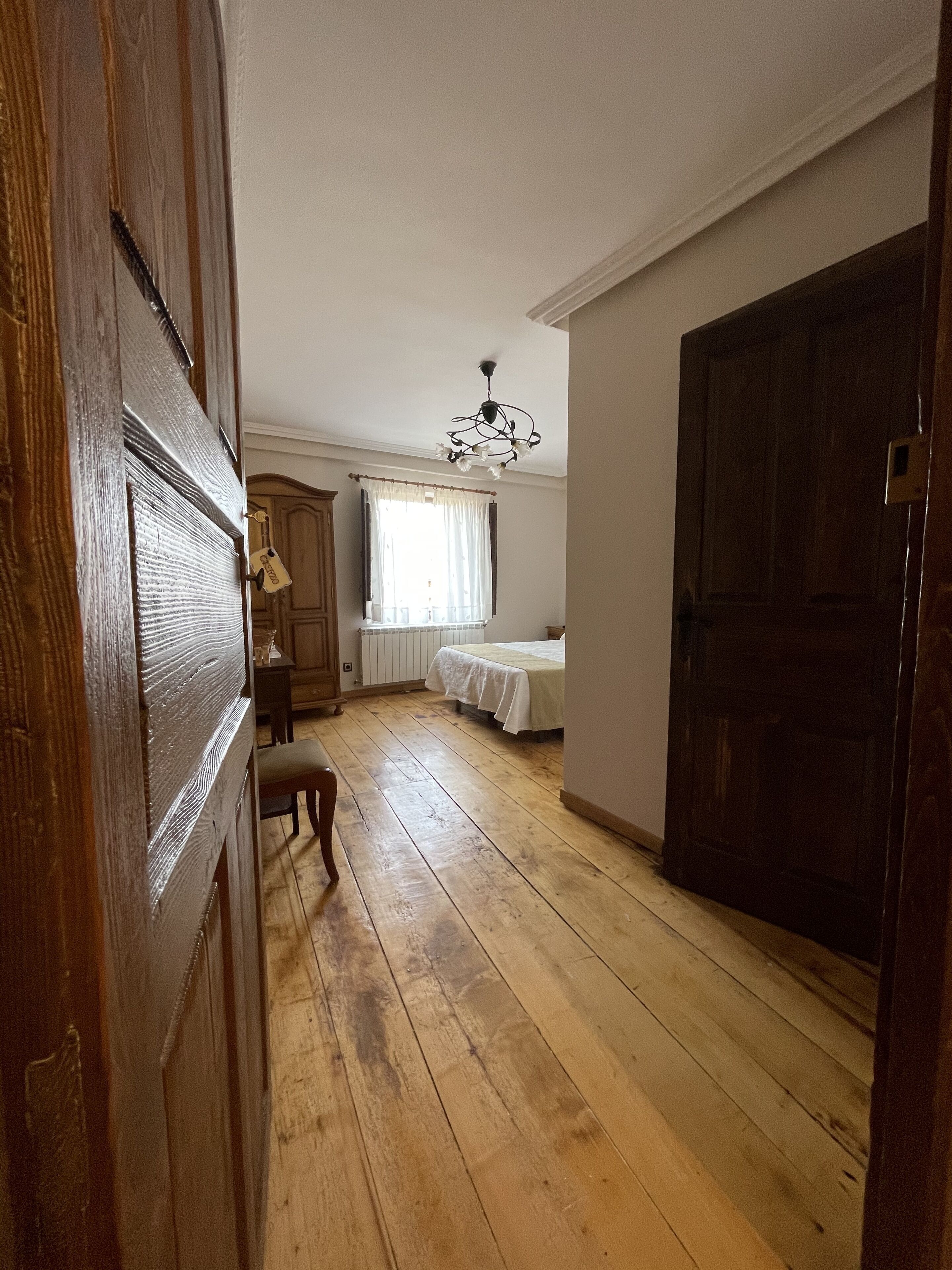 4 dormitorios, wifi, ropa de cama y accesible en silla de ruedas