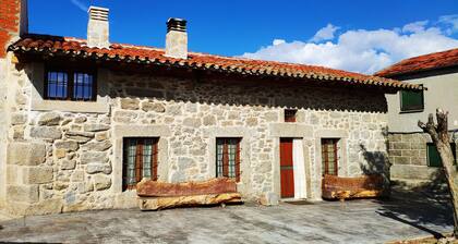 Maalaistalojen seinät