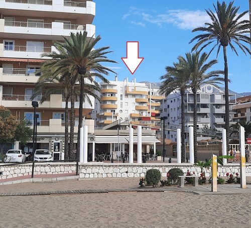 150 metriä rannalta! 150 metriä rantaan! Kysy henkilökohtaisesta talousarviosta