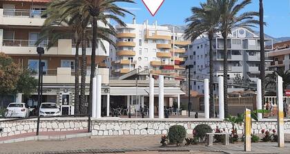 150 metriä rannalta! 150 metriä rantaan! Kysy henkilökohtaisesta talousarviosta