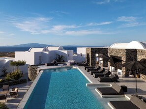 Suite (Aqua Pool) | Minibar, in-room safe, desk, laptop workspace - Secret View Hotel (Santorini)