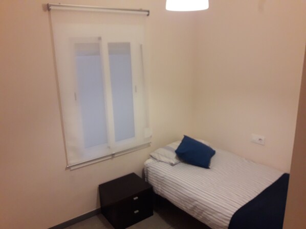 3 Schlafzimmer, Bügeleisen/Bügelbrett, Internetzugang, Bettwäsche