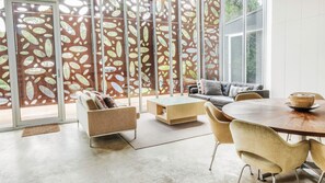 TV, fireplace, DVD player, music library - The Shed Great Ocean Road (Lorne)