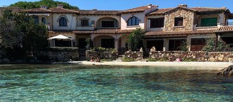 Incanto Apartment Golfo Aranci Sardinia, front sea apartment
