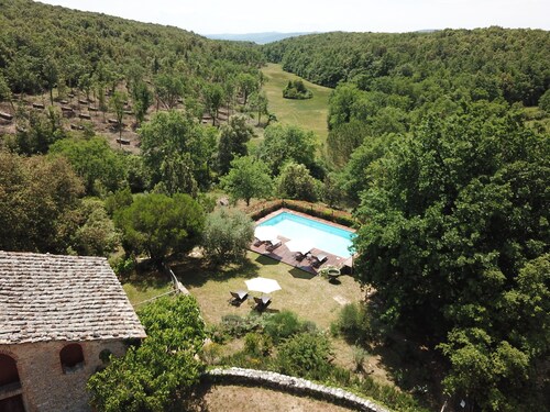 Borgo dei Fondi / Il Forno – Ground Floor/  Modern Comfort and Tuscan Charm