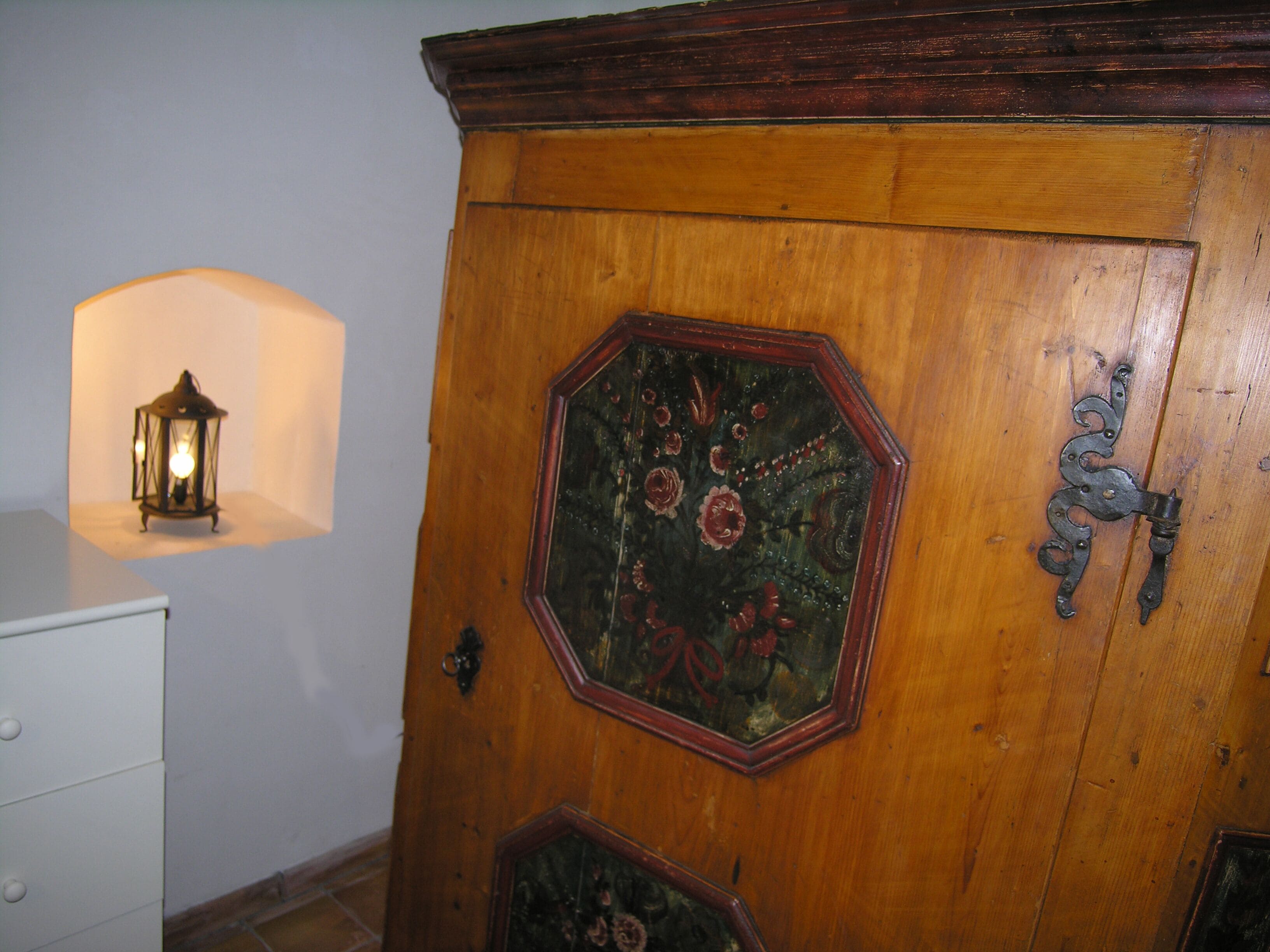 VILLALAVINIA 3, THE GARDEN ON THE SEA