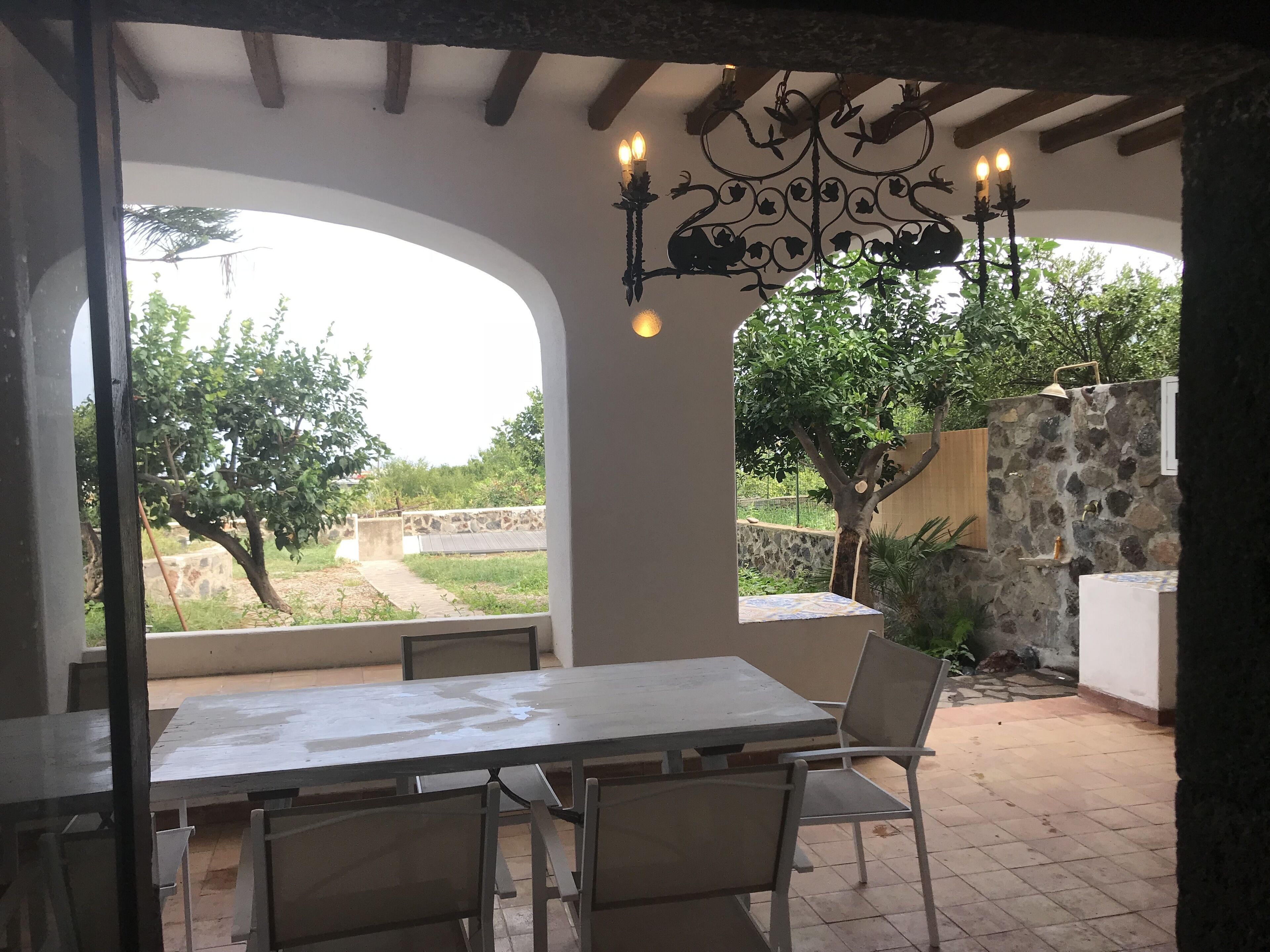 VILLALAVINIA 3, THE GARDEN ON THE SEA