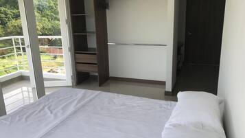 3 chambres, Wi-Fi gratuit, draps fournis