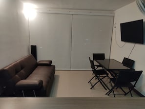 Smart-TV, Stereoanlage