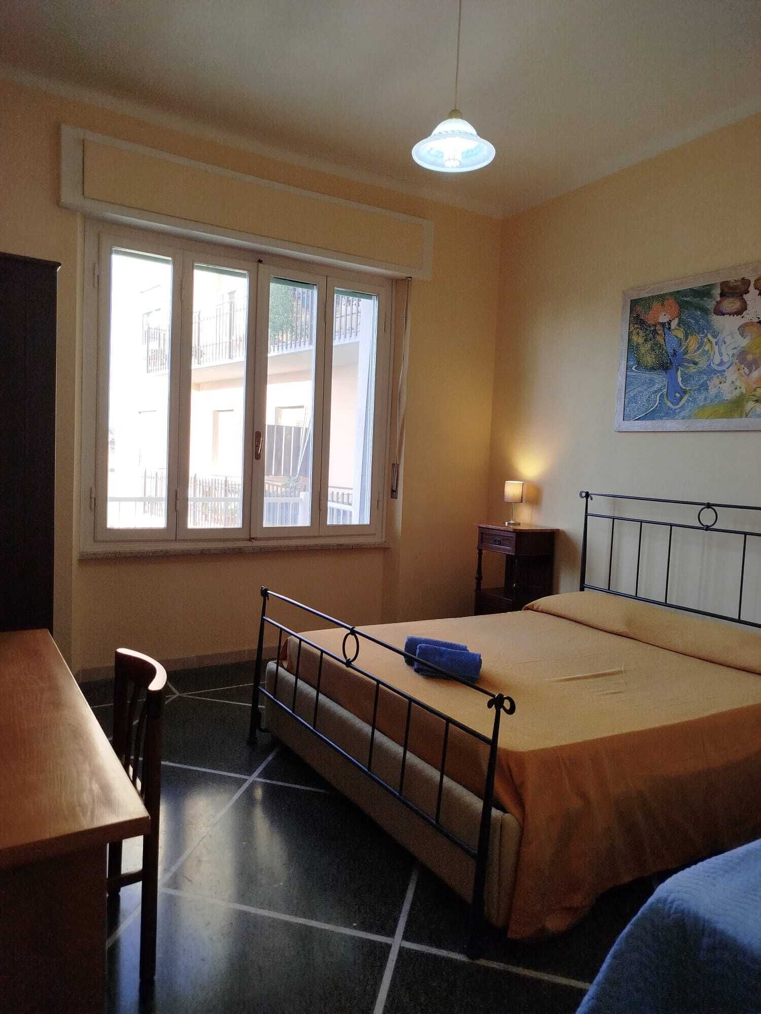 3 Schlafzimmer, Schreibtisch, Bettwäsche, Rollstuhlgeeignet