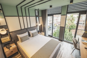 Minibar, in-room safe, soundproofing, free WiFi - City Life Demir Hotel (Fethiye)