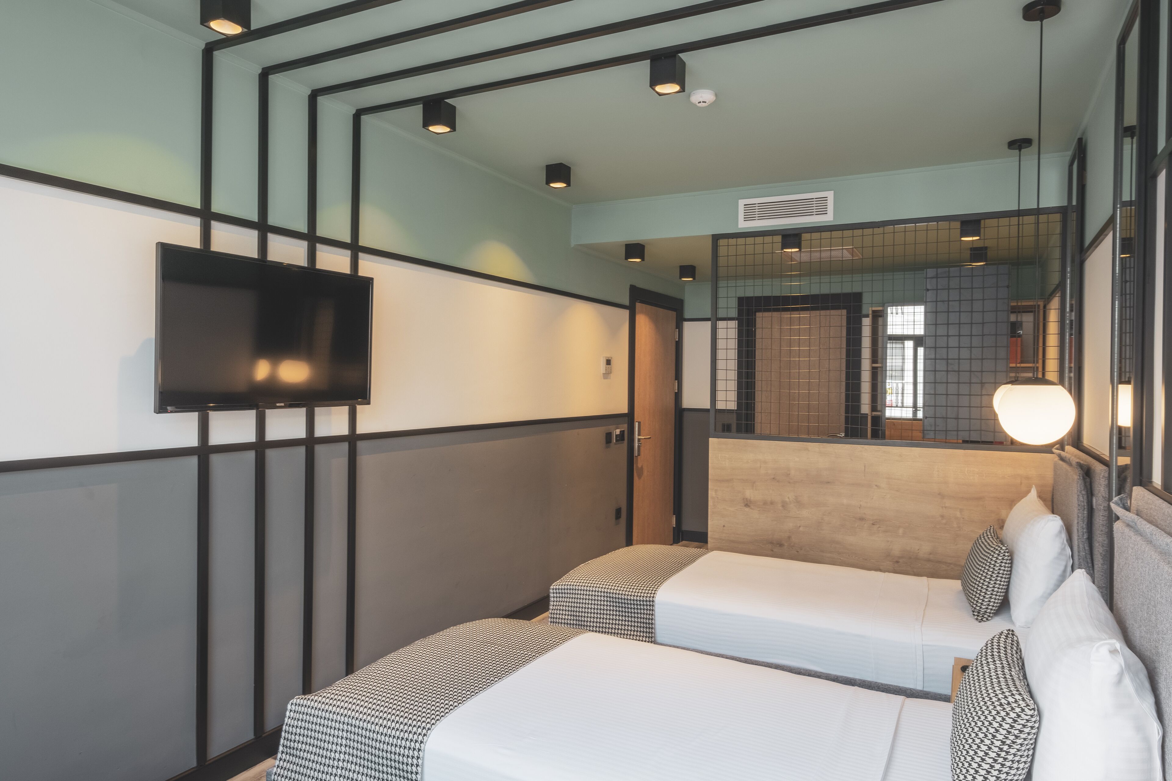 minibar, in-room safe, soundproofing, free wifi