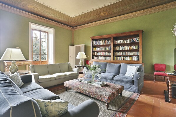 Älytelevisio, kirjoja