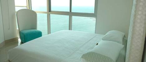 3 bedrooms, Internet